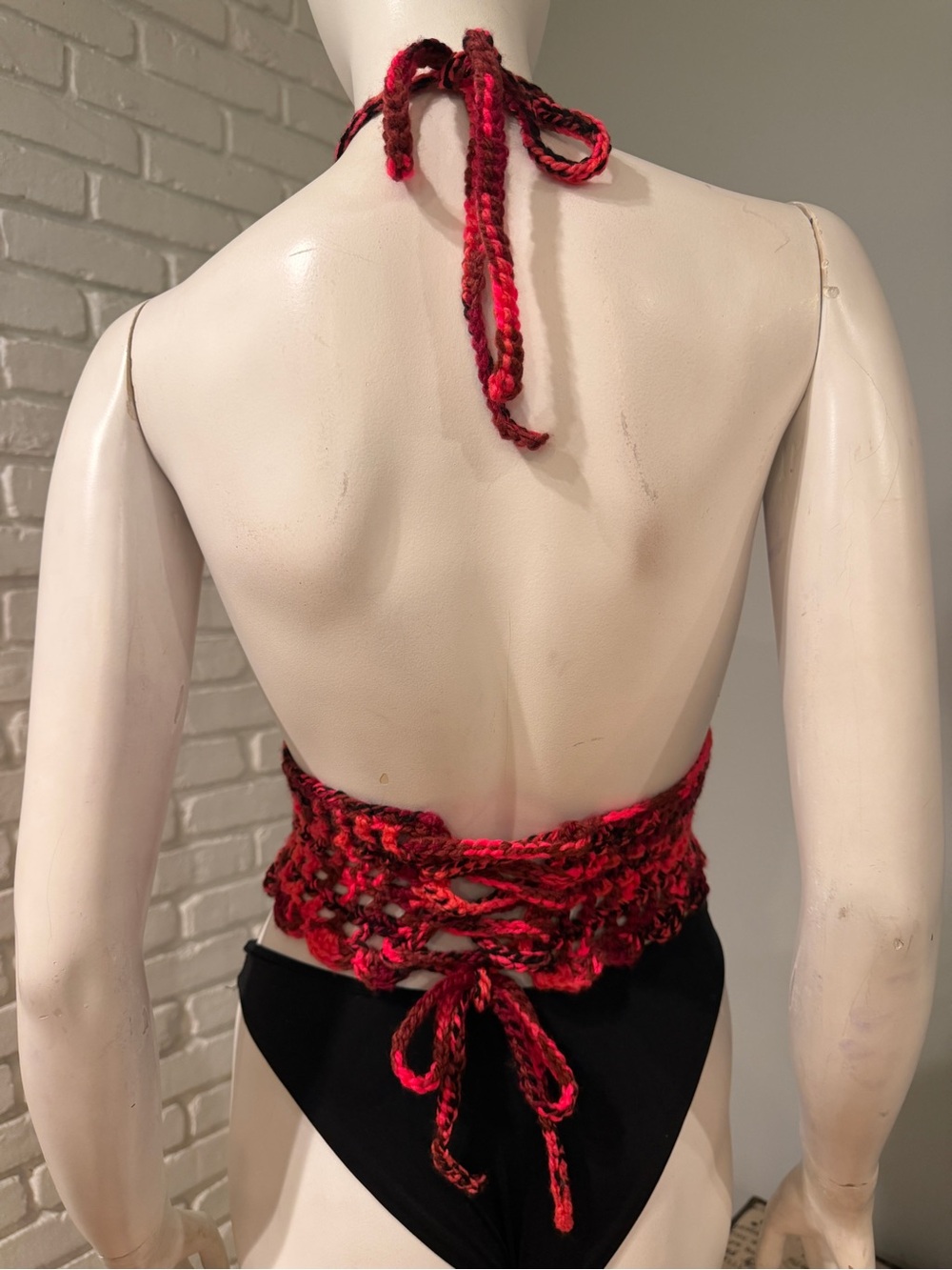 Hand Crocheted Red Multi-Tone Halter Crop Top Boho Festival Y2K Size M/L - Picture 8 of 9